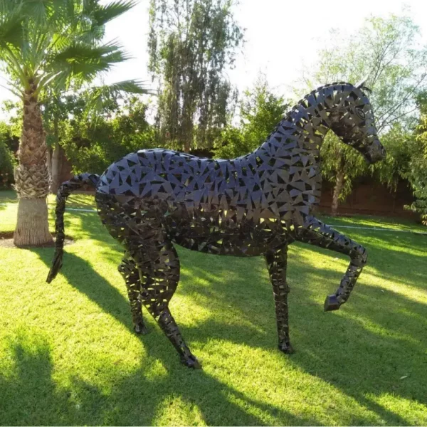 Cheval sculpture métallique lolitodéco