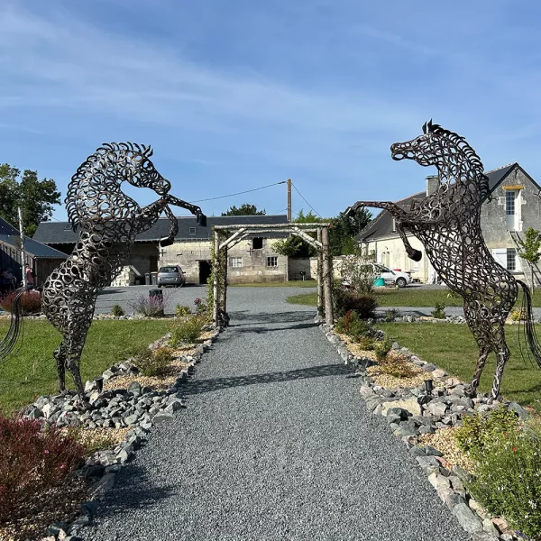 deux chevaux sculpture métallique lolitodéco